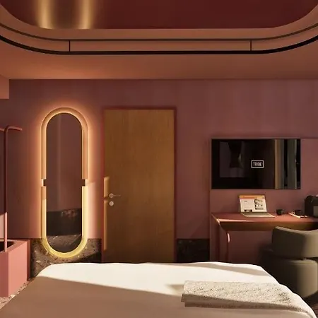 Hotel Tribe 4*