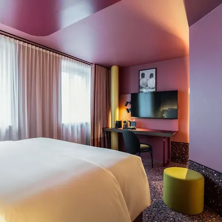 Tribe Hotel