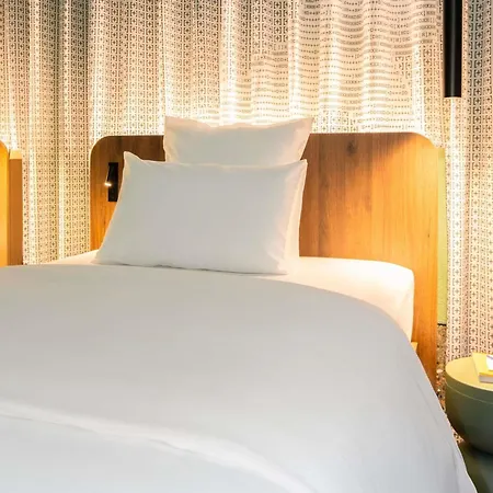 Hotel Tribe 4*