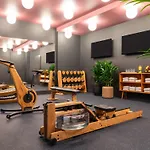 Hotel Tribe 4*