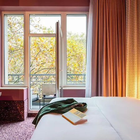 Tribe Szálloda Düsseldorf