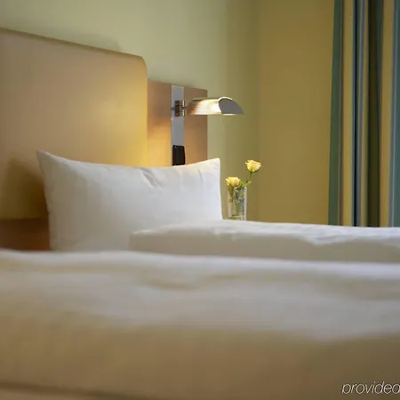 Tribe Hotel 4*