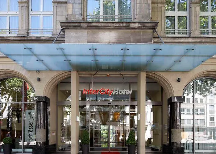 Intercityhotel Hotel 4*