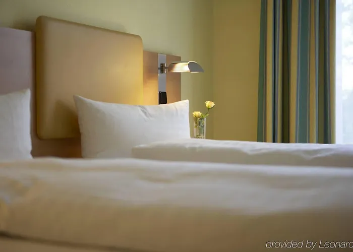 Intercityhotel Hotel 4*