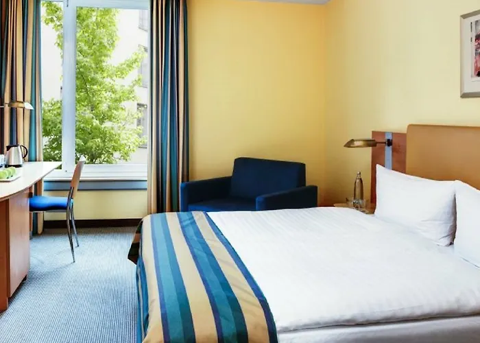Hotel Tribe 4*