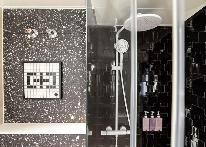 Tribe 4* Dusseldorf