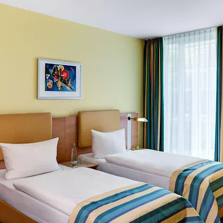 Intercityhotel 4*