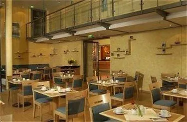 Intercityhotel 4* Düsseldorf