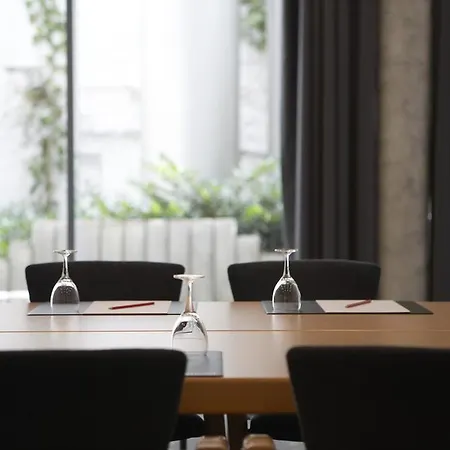 Intercityhotel Hotel
